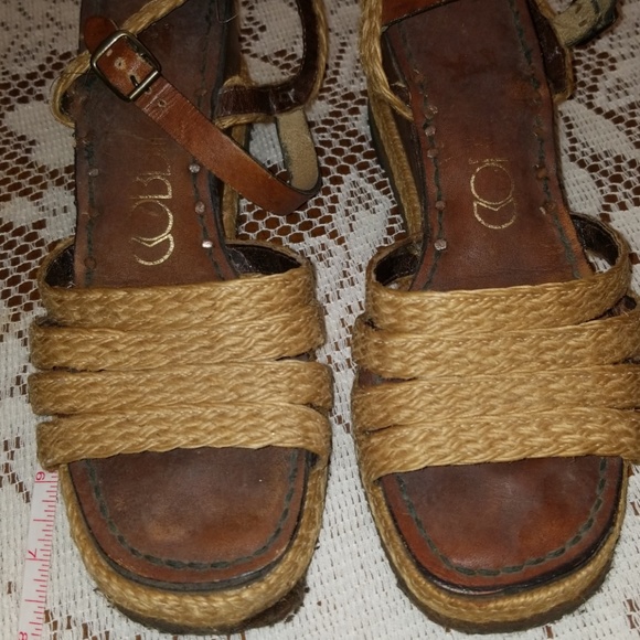 🛍💜Wooden & Burlap style sandals🌹😊 - Picture 2 of 8